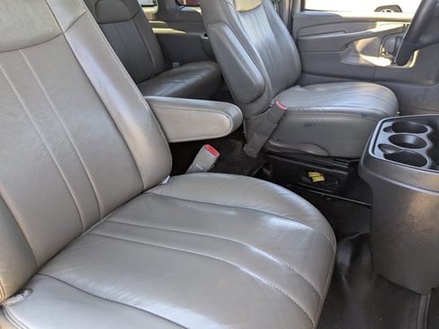 Used 2014 Chevrolet Express 2500 LS image 11