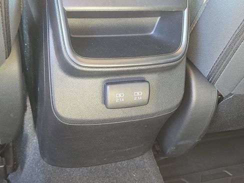 Used 2021 Subaru Outback Premium AWD/4WD image 16