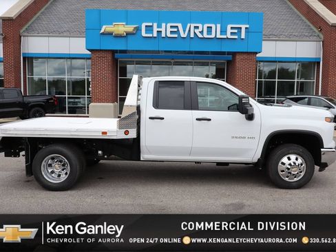 New 2026 Chevrolet Silverado 3500 W/T w/ WT Convenience Package AWD/4WD image 1