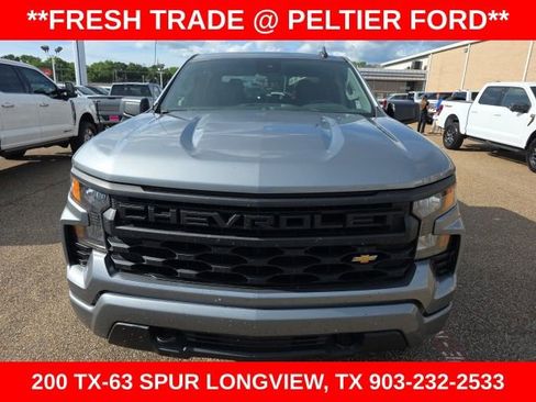Used 2023 Chevrolet Silverado 1500 Custom AWD/4WD image 2