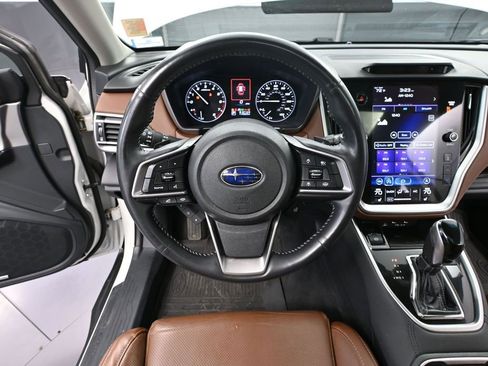 Used 2022 Subaru Outback Touring XT AWD/4WD image 28