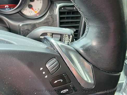 Used 2010 Porsche Panamera image 21