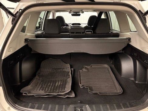 Used 2020 Subaru Forester Premium image 10