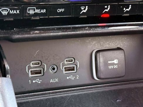Certified 2025 Jeep Grand Cherokee L Laredo w/ Luxury Tech Group I AWD/4WD image 33