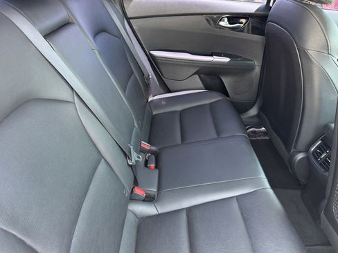Used 2021 Kia Forte EX FWD image 10