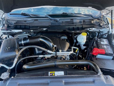 Used 2017 RAM 1500 Rebel w/ Luxury Group image 31