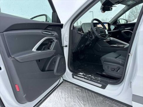 New 2025 Audi Q5 Premium Plus image 19