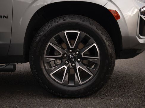 Used 2023 Chevrolet Suburban Z71 w/ Max Trailering Package image 28