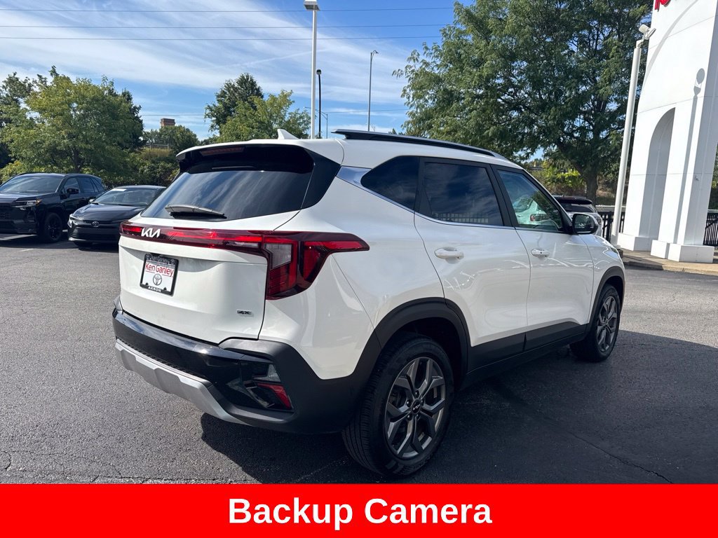 Used 2024 Kia Seltos S AWD/4WD image 7