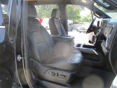 Used 2020 Chevrolet Silverado 2500 High Country w/ Z71 Off-Road Package image 23