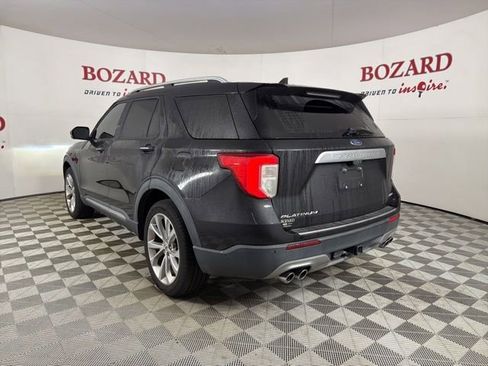 Used 2021 Ford Explorer Platinum w/ Equipment Group 601A AWD/4WD image 5