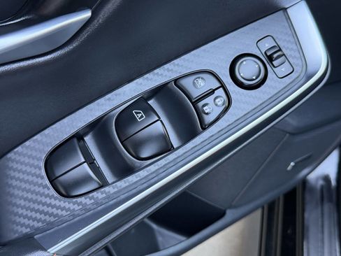 Used 2022 Nissan Sentra SR w/ SR Premium Package FWD image 16