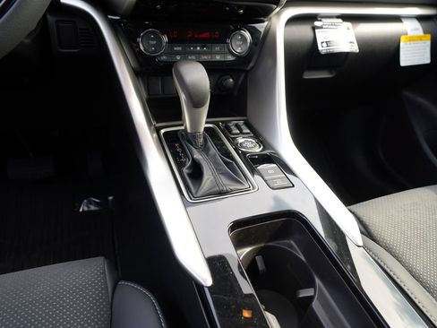 New 2026 Mitsubishi Eclipse Cross SE AWD/4WD image 25