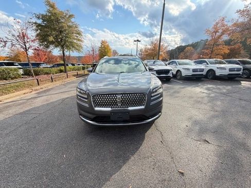 Certified 2022 Lincoln Nautilus Reserve w/ Equipment Group 201A image 2