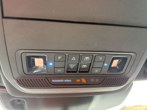 Used 2023 Ford Explorer ST w/ Equipment Group 401A AWD/4WD image 27