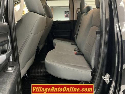 Used 2015 RAM 1500 Express w/ Black Ram 1500 Express Group image 21