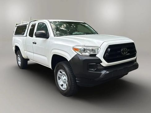Used 2021 Toyota Tacoma SR RWD image 7