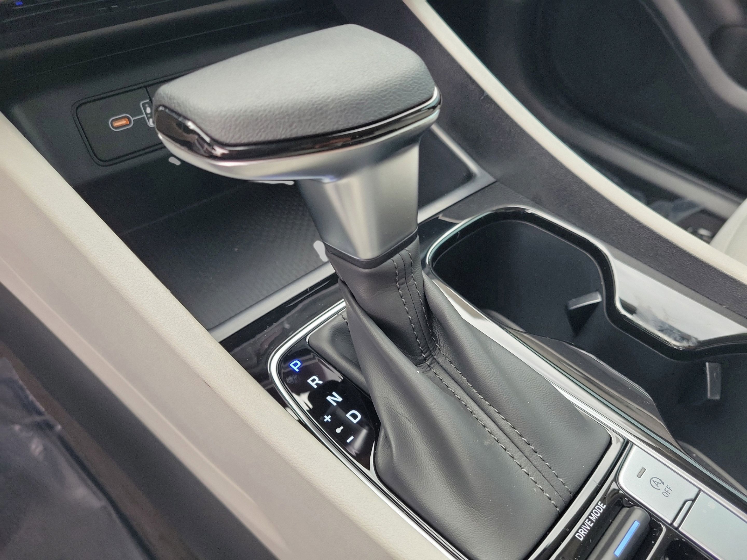New 2026 Hyundai Tucson SEL Plus FWD image 24