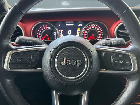 Used 2018 Jeep Wrangler Unlimited Rubicon AWD/4WD image 16
