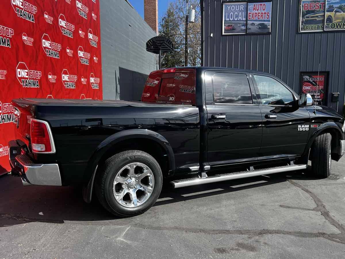 Used 2015 RAM 1500 Laramie AWD/4WD image 5