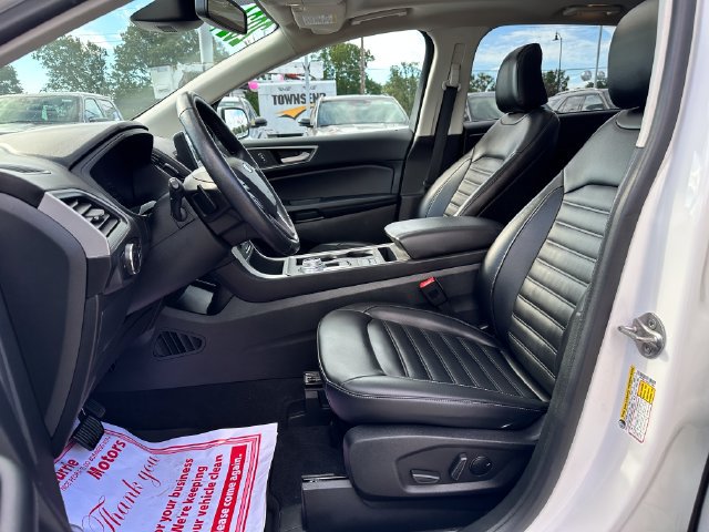 Certified 2024 Ford Edge SEL w/ Convenience Package AWD/4WD image 11