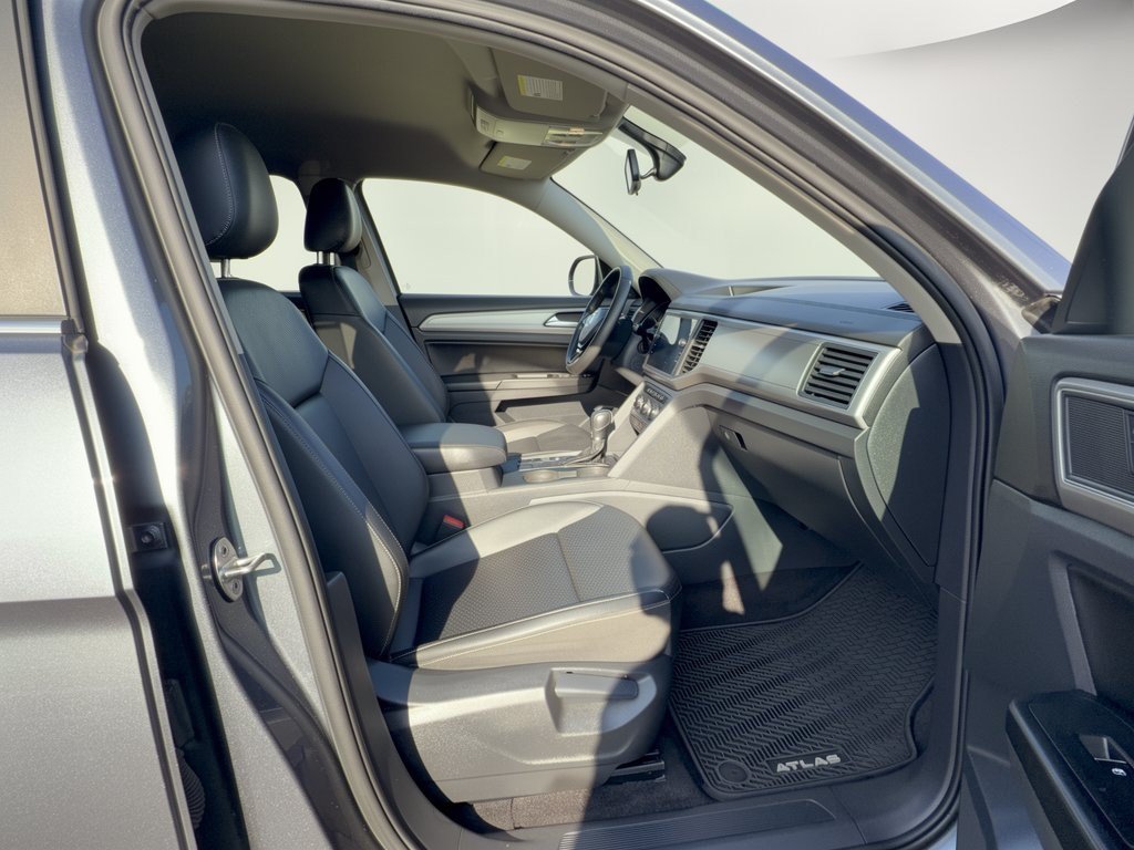 Used 2019 Volkswagen Atlas SE w/ Towing Package FWD image 30