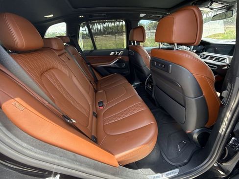 Used 2023 BMW X5 M50i w/ Executive Package AWD/4WD image 17