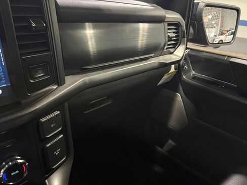 New 2025 Ford F150 Lariat w/ Equipment Group 501A Mid image 19