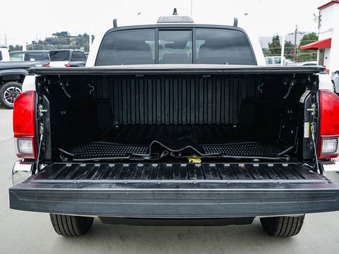 Certified 2020 Toyota Tacoma SR5 RWD image 26