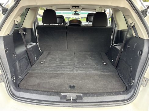 Used 2016 Dodge Journey SE w/ Flexible Seating Group image 24