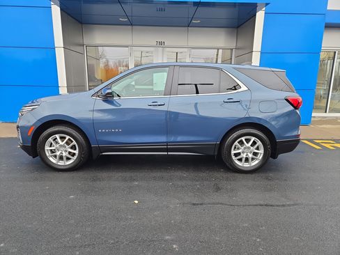 Certified 2024 Chevrolet Equinox LT w/ LPO, Floor Liner Package image 6