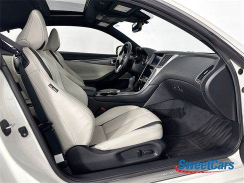 Used 2021 INFINITI Q60 3.0t Luxe w/ Essential Package image 10