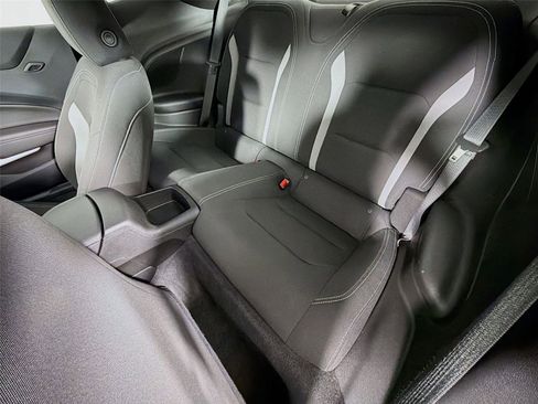 Used 2022 Chevrolet Camaro LT RWD image 20