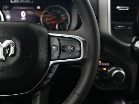 New 2026 RAM 1500 4x4 Crew Cab image 18