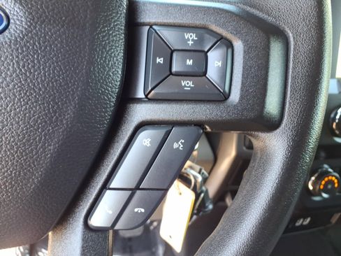 Used 2019 Ford F150 XLT w/ Trailer Tow Package image 27