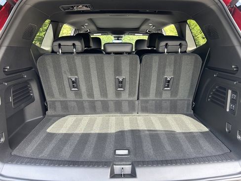 New 2025 GMC Acadia Denali w/ Super Cruise Package image 40