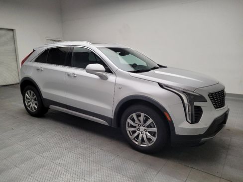 Used 2020 Cadillac XT4 Premium Luxury w/ Cold Weather Package FWD image 13