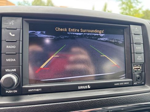 Used 2019 Dodge Grand Caravan GT FWD image 19