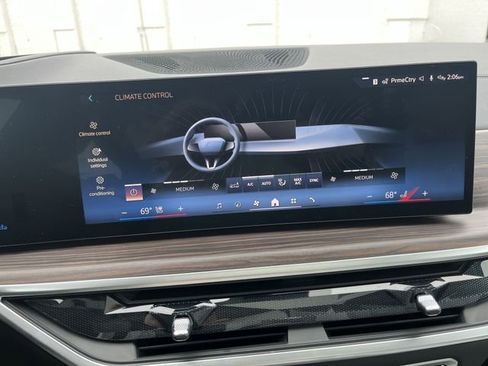 Used 2026 BMW X7 xDrive40i AWD/4WD image 19