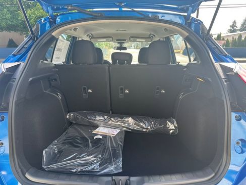 New 2025 Nissan Kicks Play S image 27