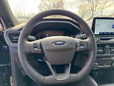 New 2025 Ford Escape ST-Line Select image 20