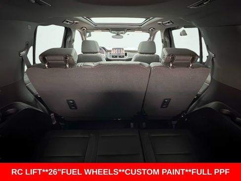 Used 2021 Chevrolet Tahoe Z71 AWD/4WD image 32