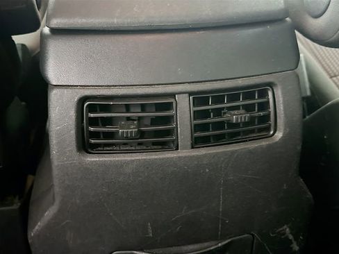 Used 2010 Nissan Titan SE w/ SE Value Truck Pkg image 23