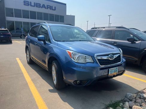 Used 2016 Subaru Forester 2.5i Premium AWD/4WD image 18