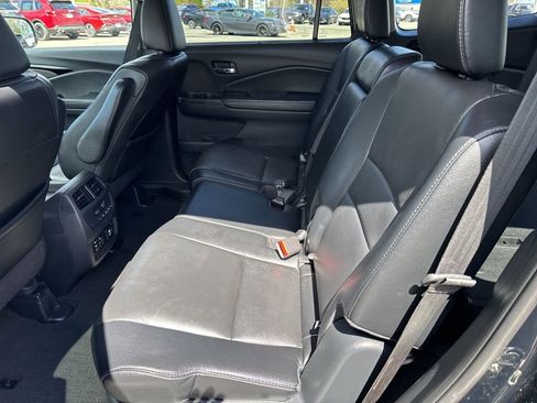 Used 2018 Honda Pilot Touring image 15