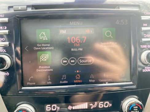 Used 2020 Nissan Murano SL w/ Moonroof Package image 16