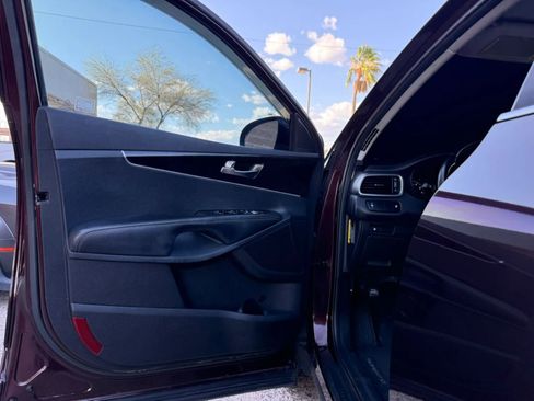 Used 2016 Kia Sorento FWD w/ LX Convenience Package image 35
