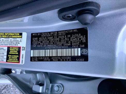 Used 2023 Toyota Camry SE image 31