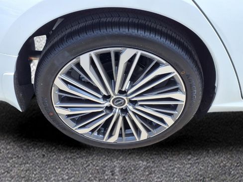 New 2026 Nissan Altima 2.5 SV w/ SV Premium Package image 8