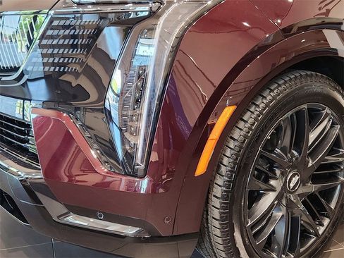 New 2025 Cadillac Escalade IQ Sport 2 w/ LPO, ONYX Package image 5